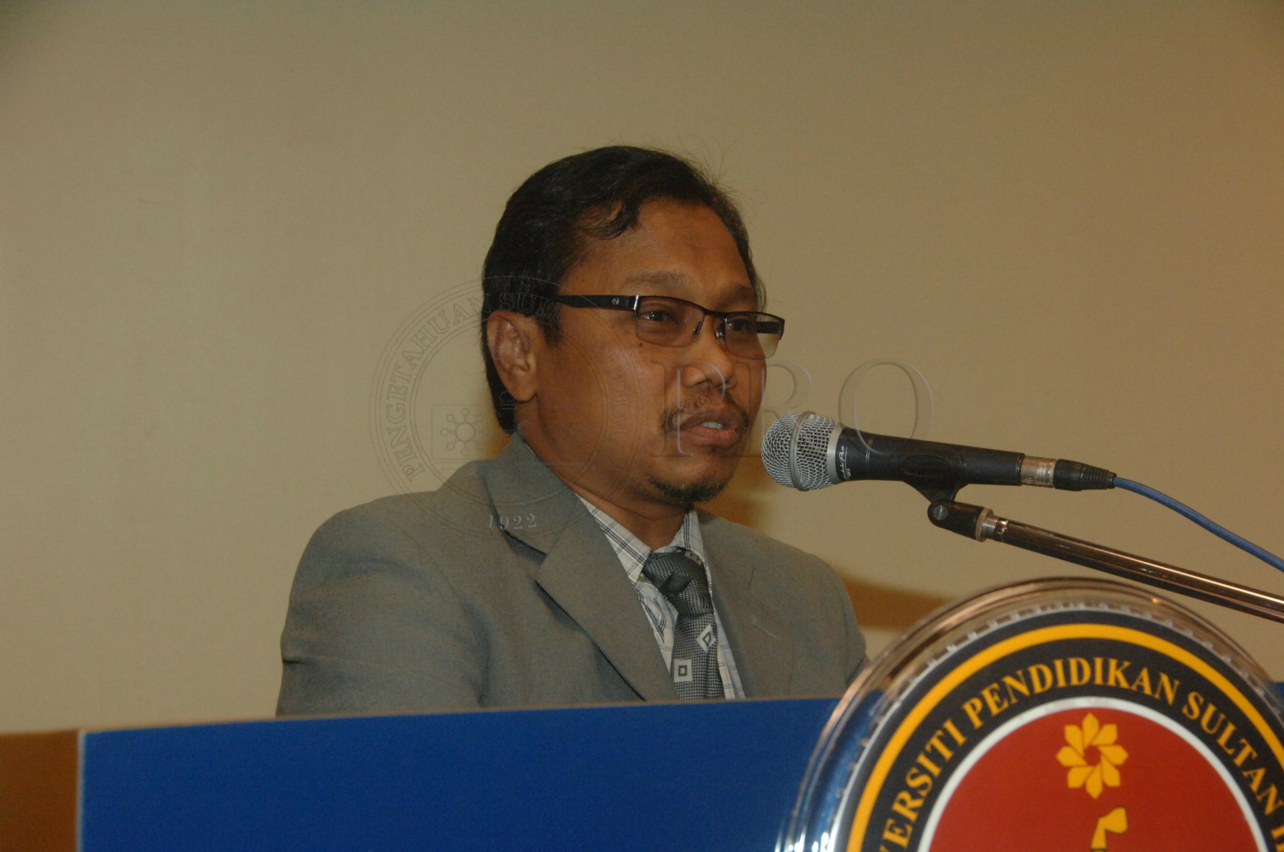 PRO 14 34 WACANA FBA 0063